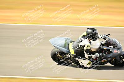 media/Apr-14-2024-Classic Track Day (Sun) [[4353457701]]/Race 1/